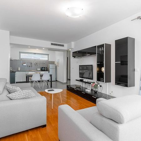 Ferienwohnung App 2 Novigrad Istria Exterior foto