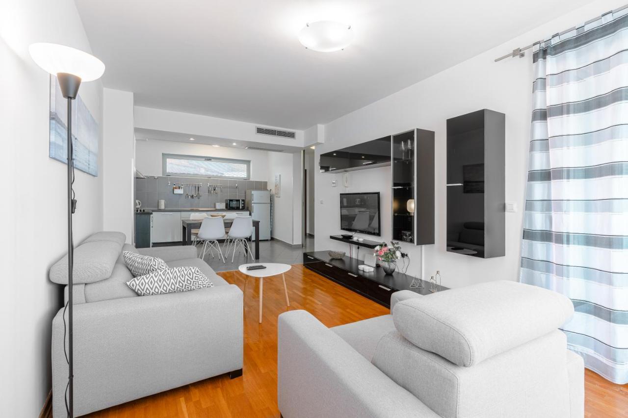 Ferienwohnung App 2 Novigrad Istria Exterior foto