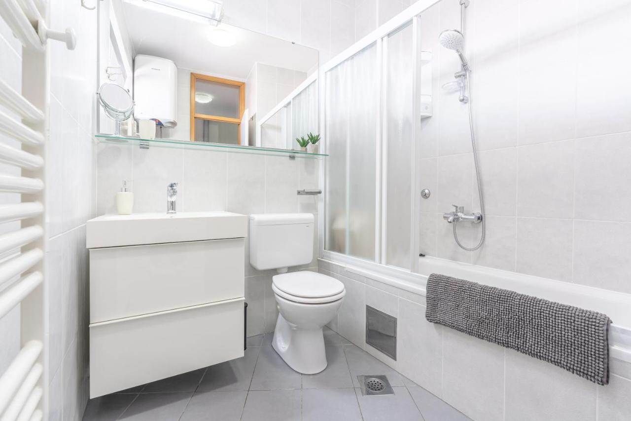 Ferienwohnung App 2 Novigrad Istria Exterior foto